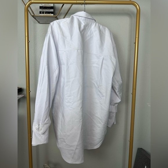 Good American Tabbed Poplin Shirt in White001 NWT GA Size 3/4 Size L/XL - Picture 8 of 10